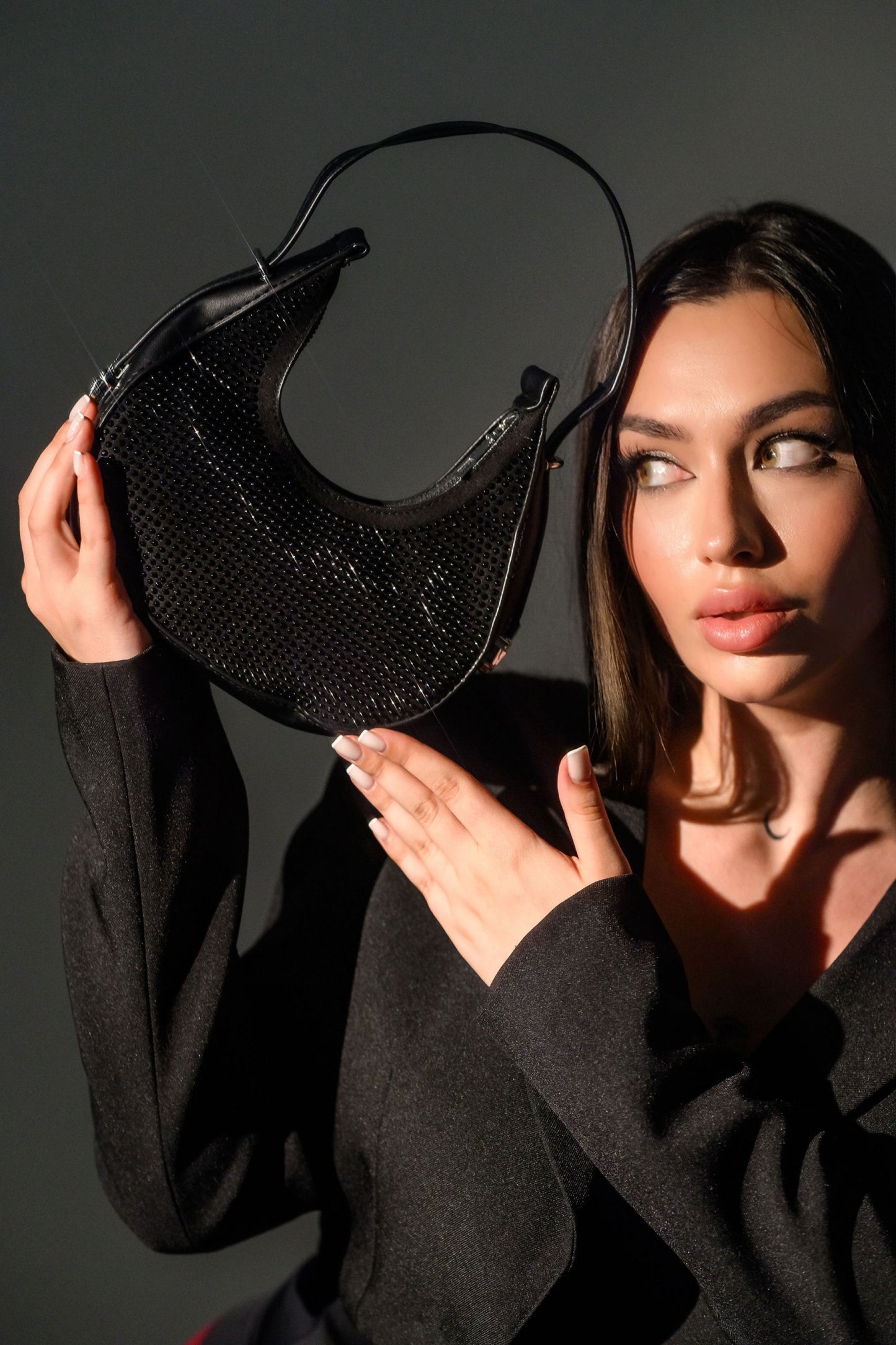 geantă damă FATALI Nova Black - mini bag elegant pentru ținute exclusiviste